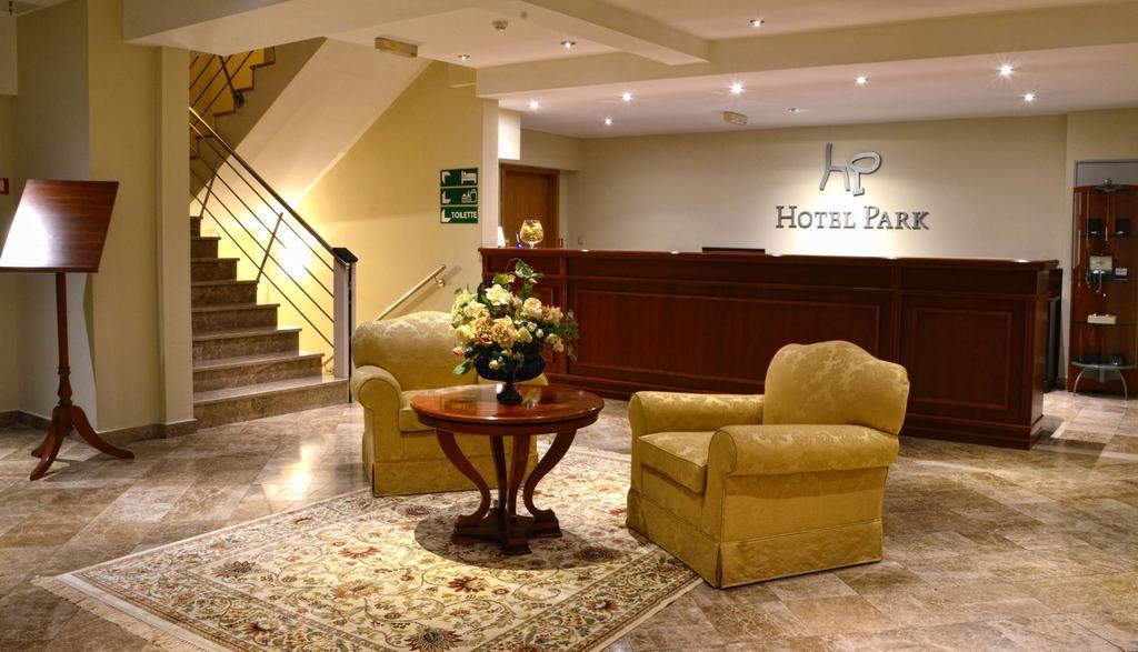 Hotel Park Široki Brijeg Extérieur photo