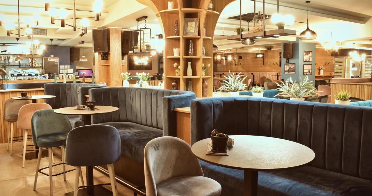 Hotel Park Široki Brijeg Extérieur photo