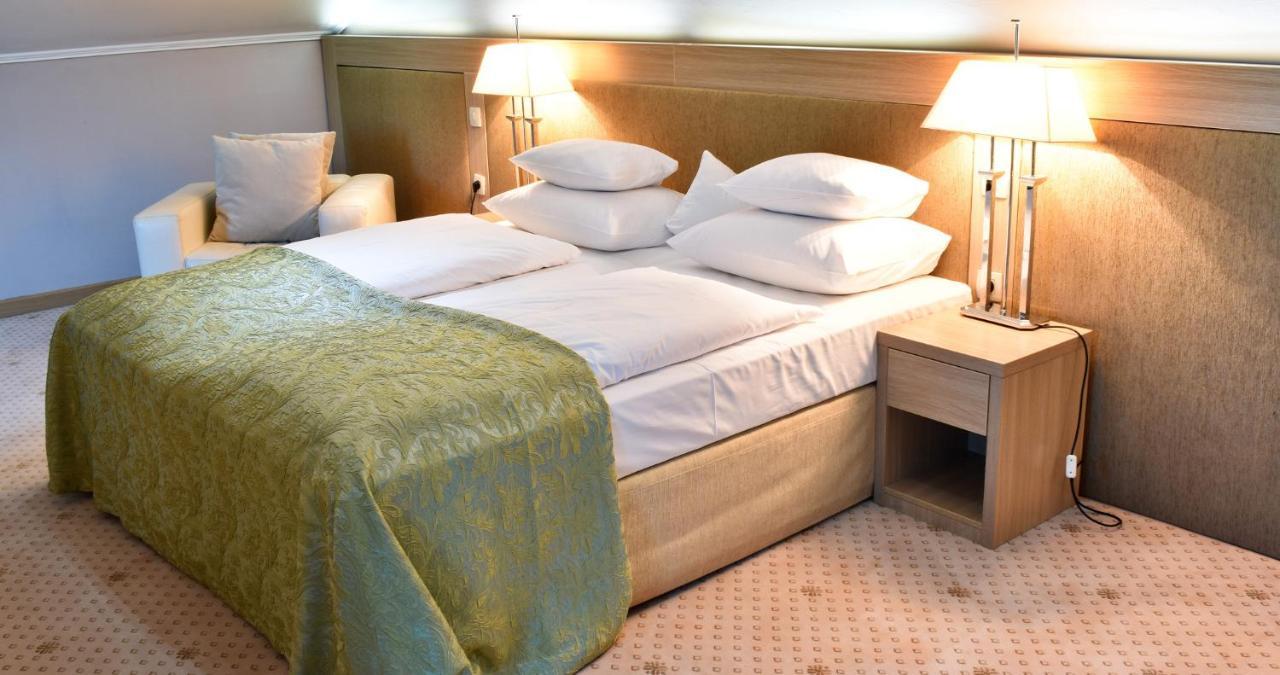 Hotel Park Široki Brijeg Extérieur photo