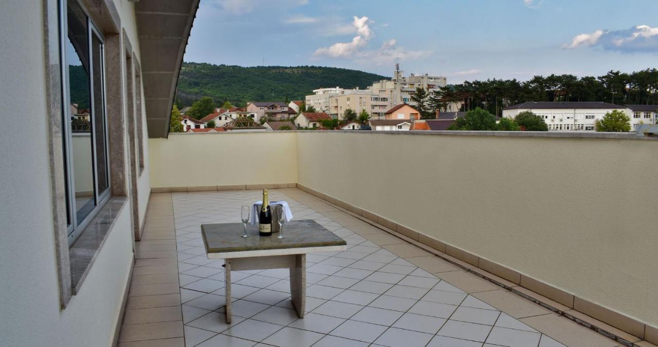 Hotel Park Široki Brijeg Extérieur photo